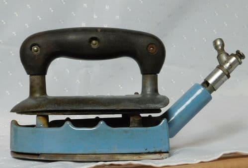 Clarks Fairy Prince vintage gas iron and trivet Watford & St Albans Gas Co 1930s