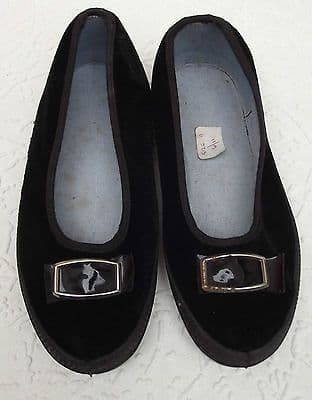 Vintage velvet slippers Dance stage gym shoes school uniform UNWORN ...